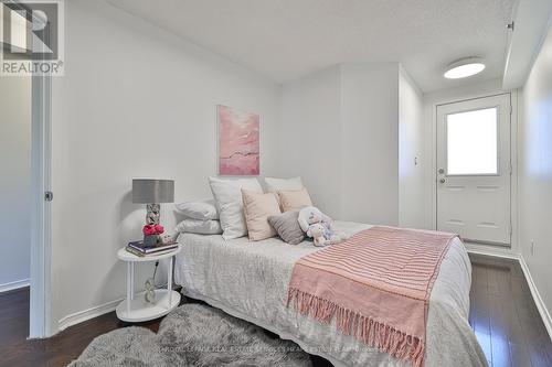 Th13 - 593 Kennedy Road, Toronto, ON - Indoor Photo Showing Bedroom