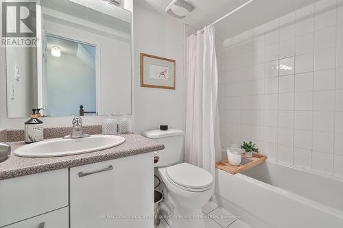 Th13 - 593 Kennedy Road, Toronto, ON - Indoor Photo Showing Bathroom