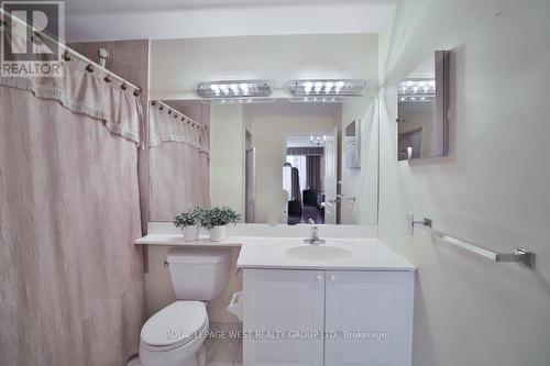 509 - 2 Aberfoyle Crescent, Toronto, ON - Indoor Photo Showing Bathroom