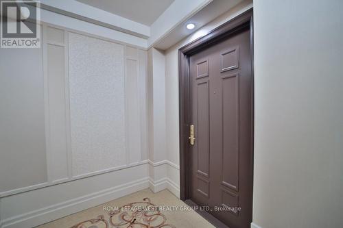 509 - 2 Aberfoyle Crescent, Toronto, ON - Indoor Photo Showing Other Room