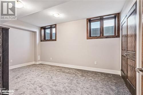 11 Windrose Valley Boulevard, Clearview, ON - Indoor Photo Showing Other Room