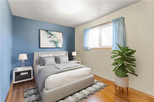865 London Street, Winnipeg, MB - Indoor Photo Showing Bedroom