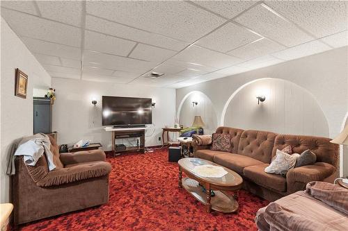 865 London Street, Winnipeg, MB - Indoor Photo Showing Living Room