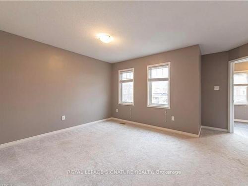 346 Apple Hill Cres, Kitchener, ON - Indoor Photo Showing Other Room