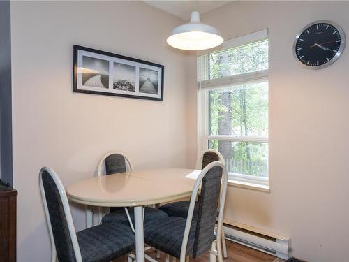 5-555 Rockland Rd, Campbell River, BC - Indoor Photo Showing Dining Room