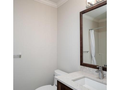 2430 Central Ave, Oak Bay, BC - Indoor Photo Showing Bathroom