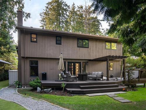 1007 Kentwood Pl, Saanich, BC - Outdoor With Deck Patio Veranda