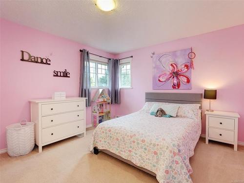 631 Treanor Ave, Langford, BC - Indoor Photo Showing Bedroom