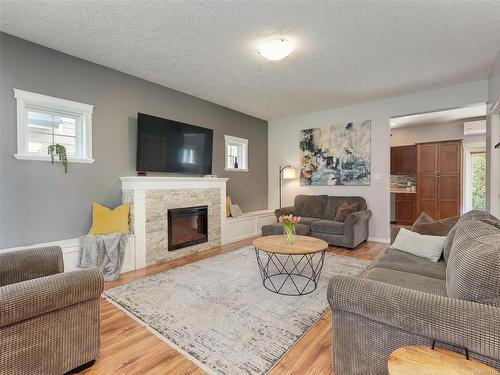631 Treanor Ave, Langford, BC - Indoor Photo Showing Living Room With Fireplace