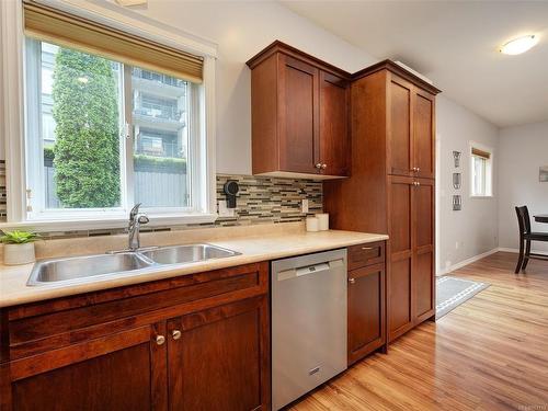 631 Treanor Ave, Langford, BC - Indoor Photo Showing Kitchen With Double Sink