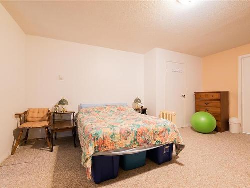 122 Bonavista Pl, Nanaimo, BC - Indoor Photo Showing Bedroom
