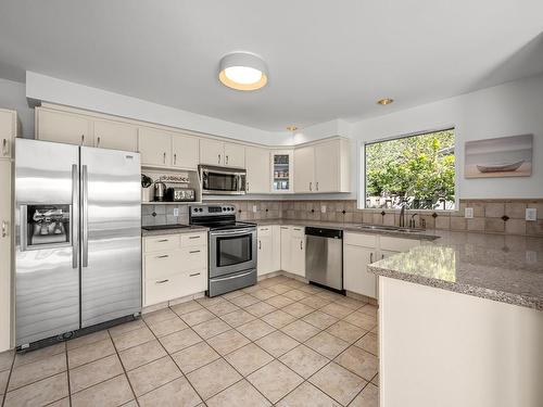 2327 Comox Ave, Comox, BC - Indoor Photo Showing Kitchen With Double Sink