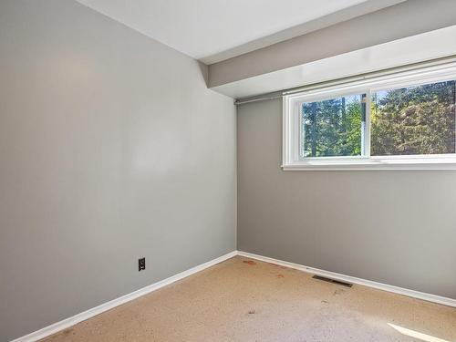 1623 Birch Ave, Comox, BC - Indoor Photo Showing Other Room