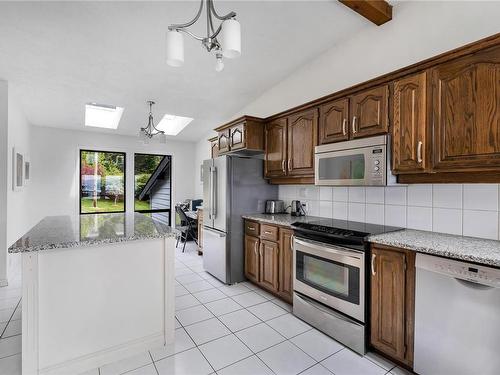 9227 Invermuir Rd, Sooke, BC - Indoor Photo Showing Kitchen