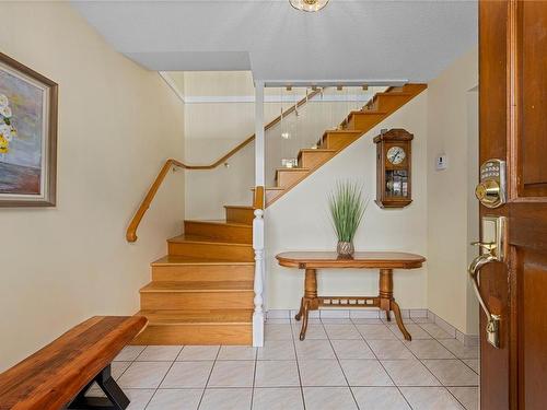 6217 Icarus Dr, Nanaimo, BC - Indoor Photo Showing Other Room