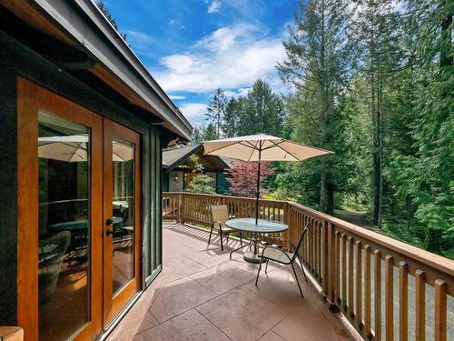 2021 Mable Rd, Shawnigan Lake, BC - Outdoor With Exterior