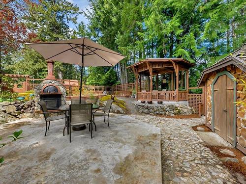 2021 Mable Rd, Shawnigan Lake, BC - Outdoor With Deck Patio Veranda