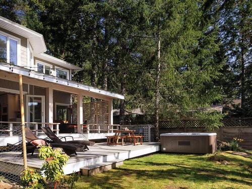 5216 Stag Rd, Highlands, BC - Outdoor With Deck Patio Veranda