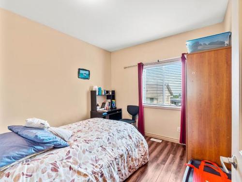 620 Hemlock Street, Kamloops, BC - Indoor Photo Showing Bedroom