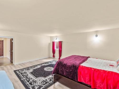 620 Hemlock Street, Kamloops, BC - Indoor Photo Showing Bedroom