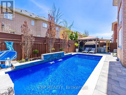 120 Josephine Road, Vaughan, ON - Outdoor With In Ground Pool