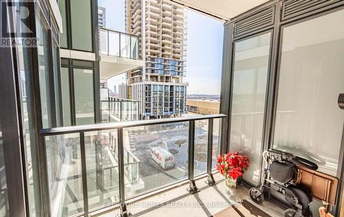 509 - 9000 Jane Street, Vaughan, ON -  With Balcony With Exterior