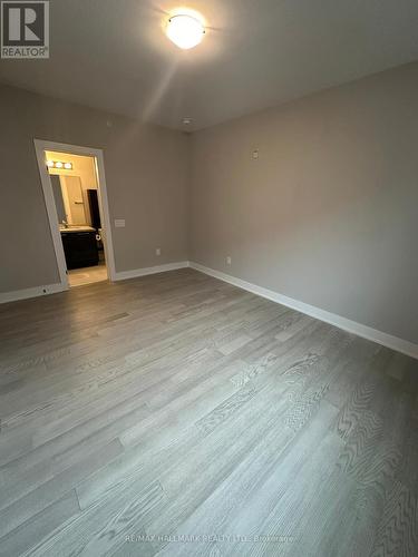 411 - 6 Spicy Way, Barrie, ON - Indoor Photo Showing Other Room