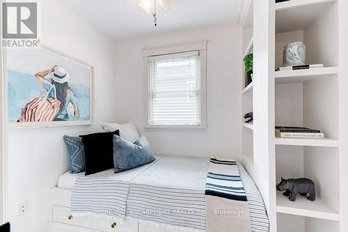 730 Grand View Avenue, Burlington, ON - Indoor Photo Showing Bedroom