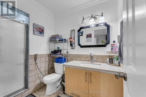 14 Large Court, Brampton, ON - Indoor Photo Showing Bathroom