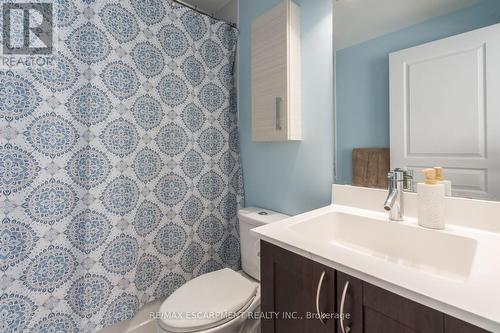 404 - 1940 Ironstone Drive, Burlington, ON - Indoor Photo Showing Bathroom