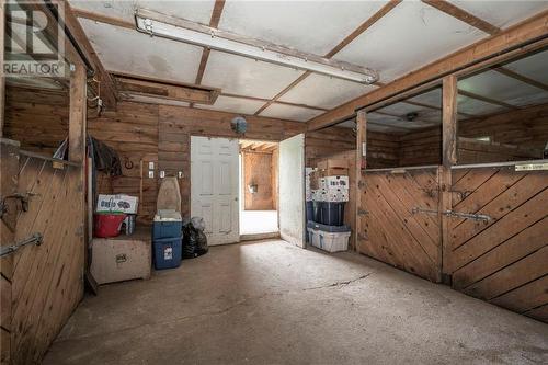 16865 Red Town Road, Avonmore, ON - Indoor Photo Showing Garage