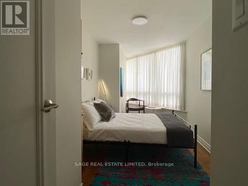 412 - 82 Lombard Street, Toronto, ON - Indoor Photo Showing Bedroom