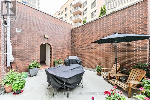 412 - 82 Lombard Street, Toronto, ON - Outdoor With Exterior