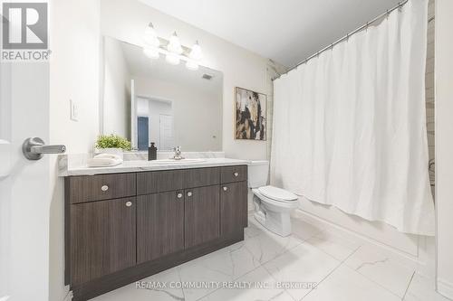 3364 Thunderbird Promenade, Pickering, ON - Indoor Photo Showing Bathroom