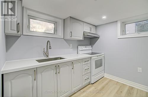150 Dorset Road, Toronto, ON - Indoor Photo Showing Kitchen