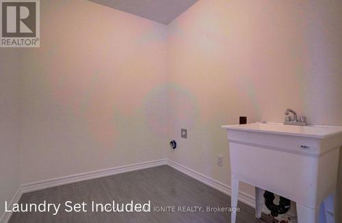 2423 Angora Street, Pickering, ON - Indoor Photo Showing Other Room