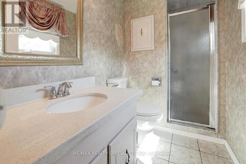 1172 Geran Crescent, Mississauga, ON - Indoor Photo Showing Bathroom