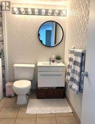 103 - 300 Manitoba Street, Toronto, ON - Indoor Photo Showing Bathroom