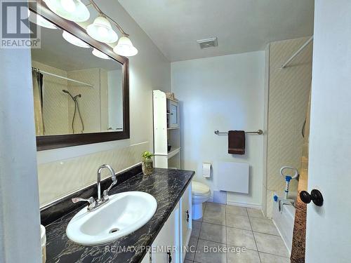 48 - 3050 Constitution Boulevard, Mississauga, ON - Indoor Photo Showing Bathroom