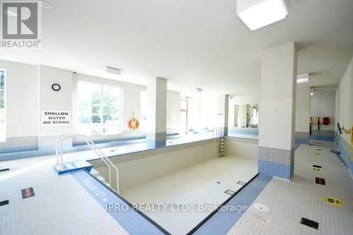 1004 - 1359 Rathburn Road, Mississauga, ON - Indoor Photo Showing Bathroom