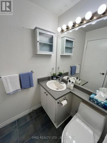 1004 - 1359 Rathburn Road, Mississauga (Rathwood), ON - Indoor Photo Showing Bathroom