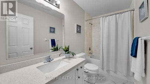 29 Sorrento Street, Kitchener, ON - Indoor Photo Showing Bathroom