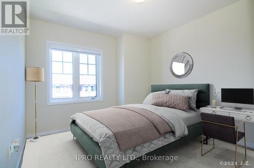 22 Utter Place, Hamilton, ON - Indoor Photo Showing Bedroom