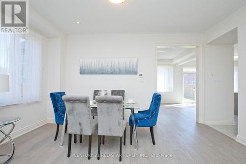 92 Elstone Place, Hamilton, ON - Indoor Photo Showing Dining Room