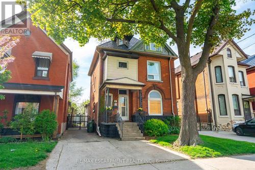 143 Wentworth Street N, Hamilton, ON - Outdoor With Facade