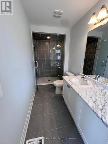 113 Corley Street, Kawartha Lakes, ON - Indoor Photo Showing Bathroom