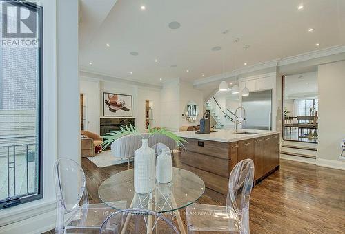 100 Parklea Drive, Toronto, ON - Indoor Photo Showing Dining Room
