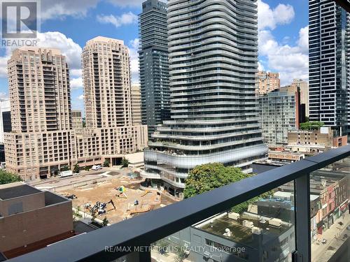 907 - 18 Maitland Terrace, Toronto, ON - Outdoor With Balcony With Facade