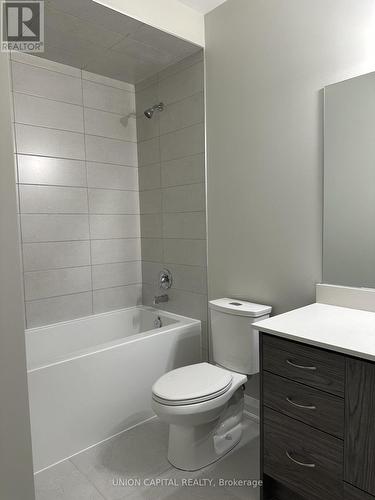 608 - 5917 Main Street, Whitchurch-Stouffville, ON - Indoor Photo Showing Bathroom