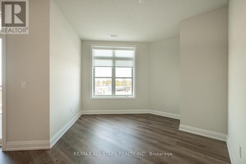 305 - 5917 Main Street, Whitchurch-Stouffville, ON - Indoor Photo Showing Other Room